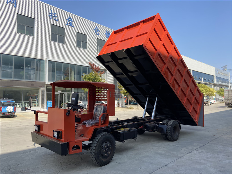 礦用運輸工程車